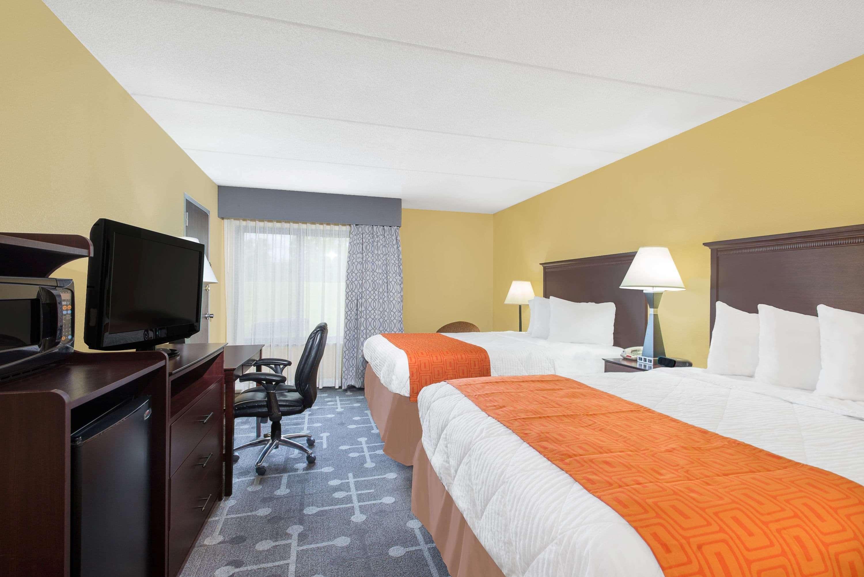 Howard Johnson By Wyndham Saugerties Buitenkant foto