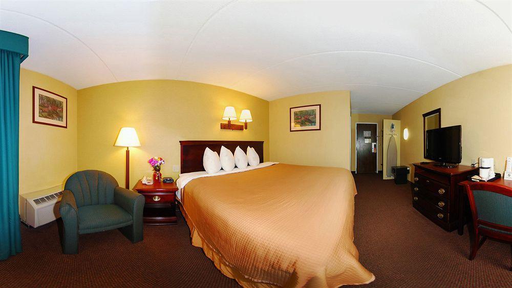 Howard Johnson By Wyndham Saugerties Buitenkant foto